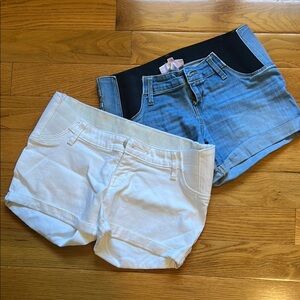 Isabel Maternity by Ingrid & Isabel Blue and White Jean Shorts